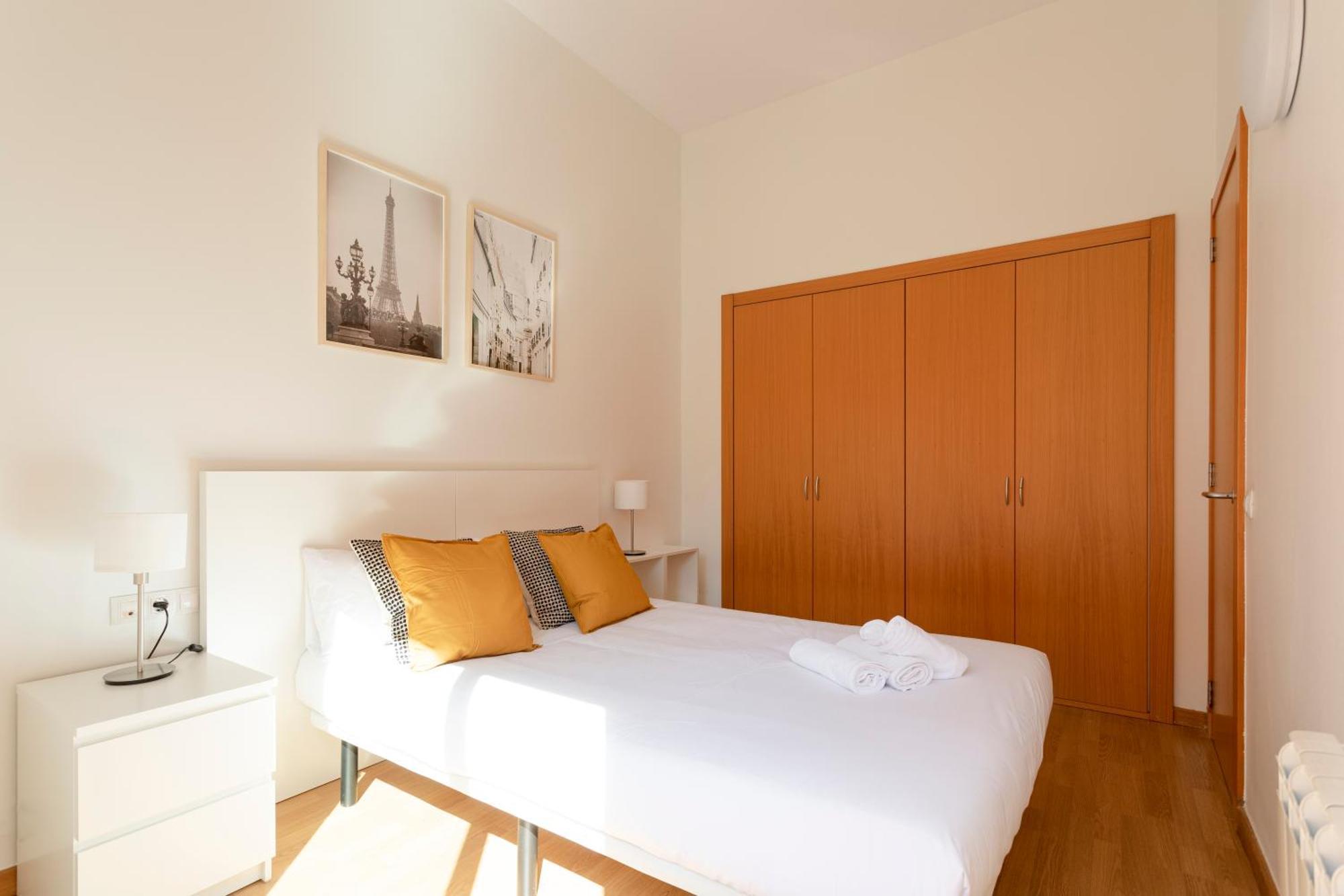 Ab North Barcelona Apartments Santa Coloma de Gramanet Eksteriør billede