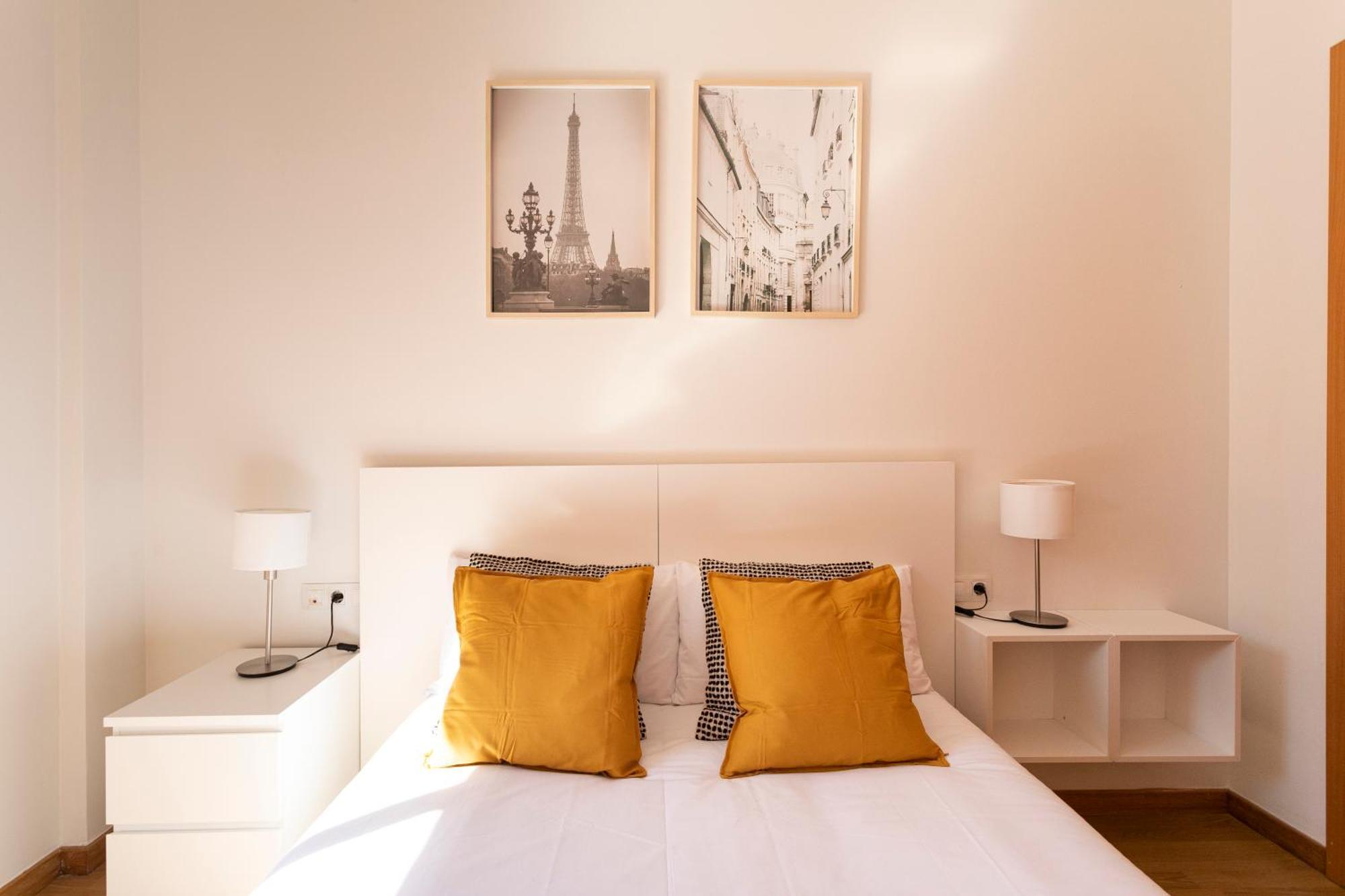 Ab North Barcelona Apartments Santa Coloma de Gramanet Eksteriør billede